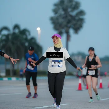 Runner Photo 7519425