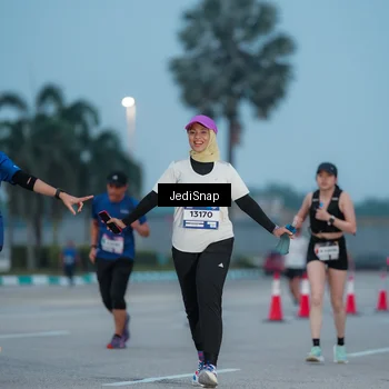 Runner Photo 7519426