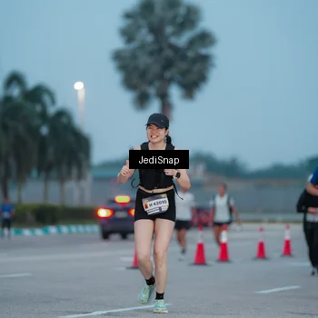 Runner Photo 7519436