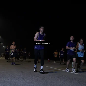 Runner Photo 7519446