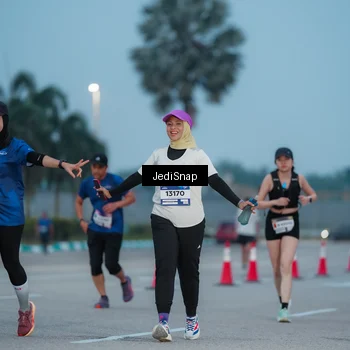 Runner Photo 7519450