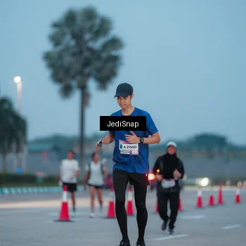 Runner Photo 7519462