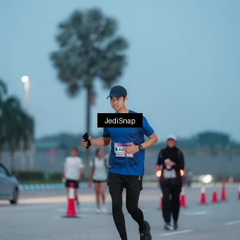 Runner Photo 7519470