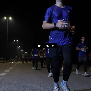 Runner Photo 7519472