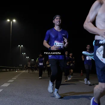 Runner Photo 7519473