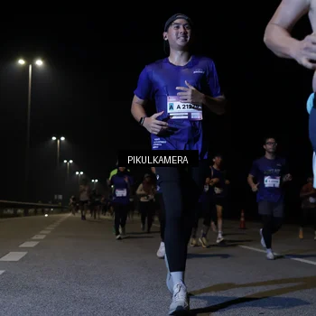 Runner Photo 7519475