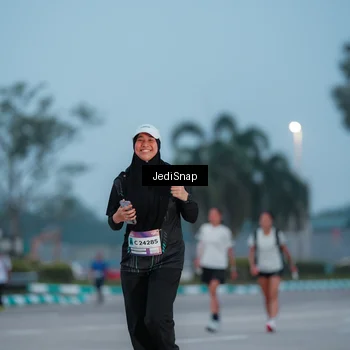 Runner Photo 7519488