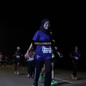 Runner Photo 7519496