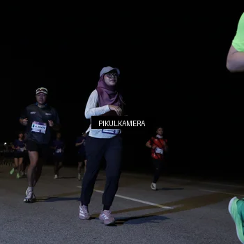Runner Photo 7519501