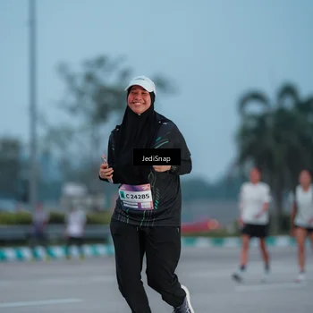 Runner Photo 7519504