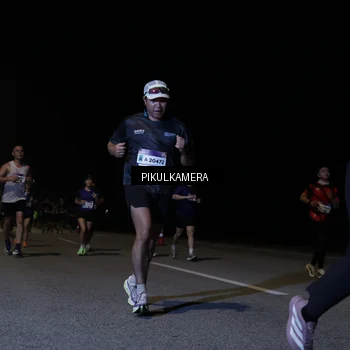 Runner Photo 7519508
