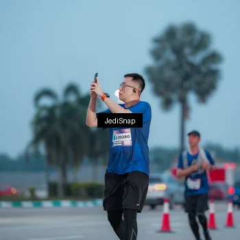 Runner Photo 7519520