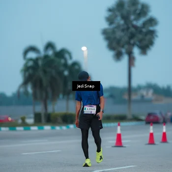 Runner Photo 7519530