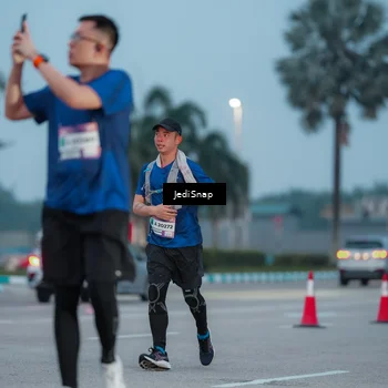 Runner Photo 7519531