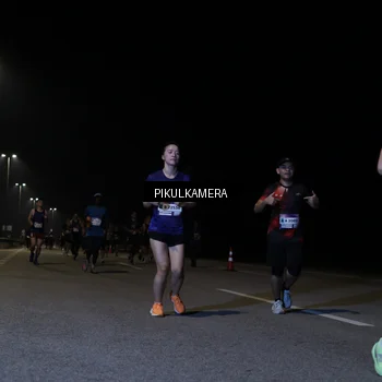 Runner Photo 7519536