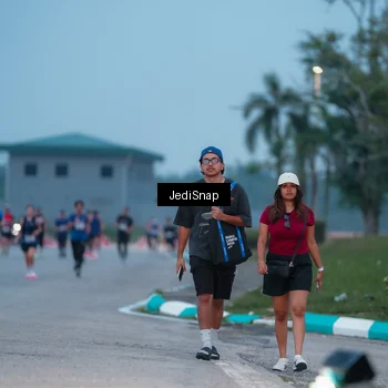 Runner Photo 7519545