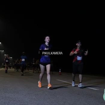 Runner Photo 7519549