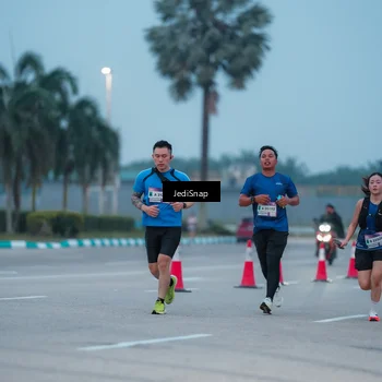 Runner Photo 7519552