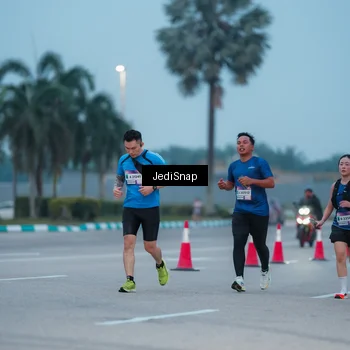 Runner Photo 7519555