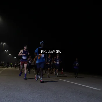 Runner Photo 7519565