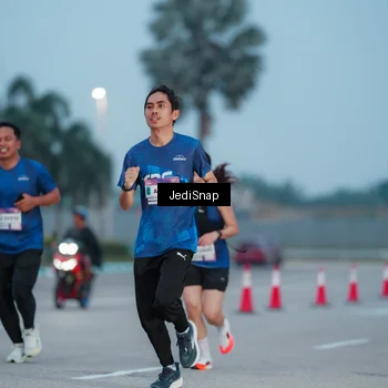 Runner Photo 7519567