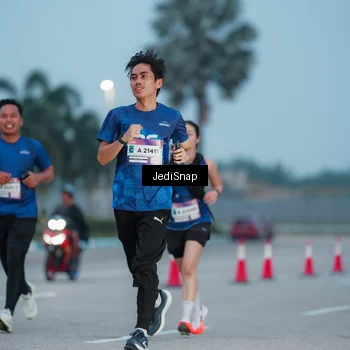 Runner Photo 7519569
