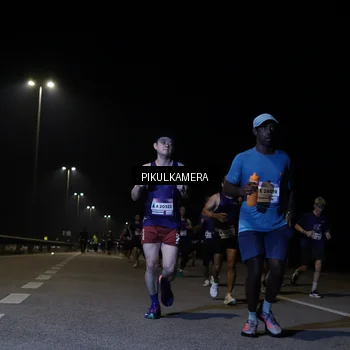 Runner Photo 7519574