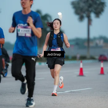 Runner Photo 7519575