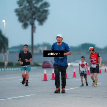 Runner Photo 7519581
