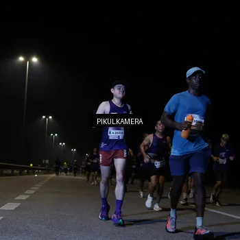 Runner Photo 7519584
