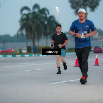Runner Photo 7519588