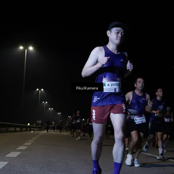 Runner Photo 7519604