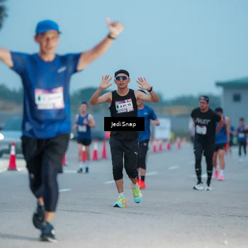 Runner Photo 7519630