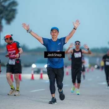 Runner Photo 7519635