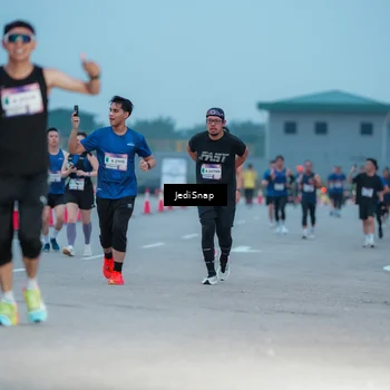 Runner Photo 7519653