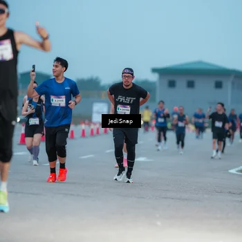 Runner Photo 7519655
