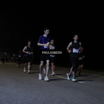 Runner Photo 7519660