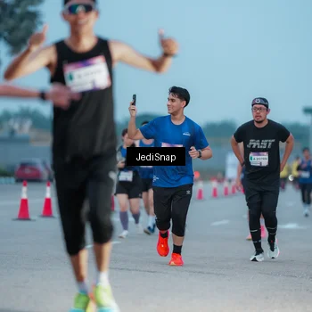 Runner Photo 7519662