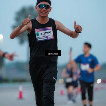 Runner Photo 7519665