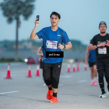 Runner Photo 7519671