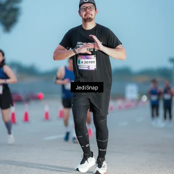 Runner Photo 7519682