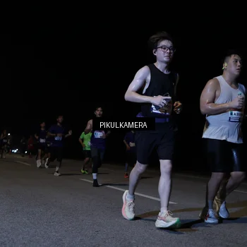 Runner Photo 7519685