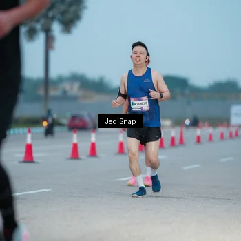 Runner Photo 7519692