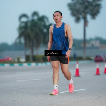 Runner Photo 7519705