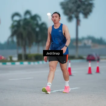 Runner Photo 7519707