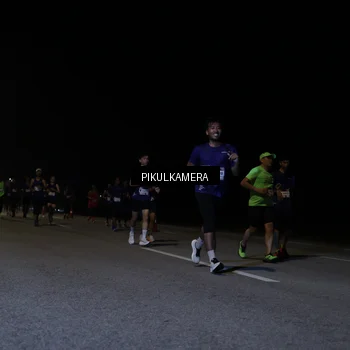 Runner Photo 7519709