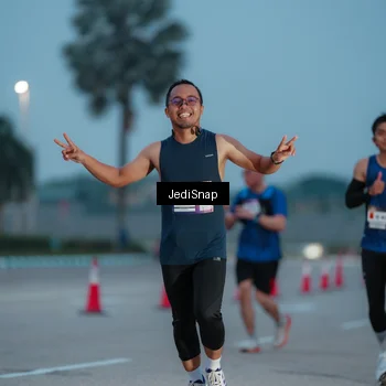 Runner Photo 7519733