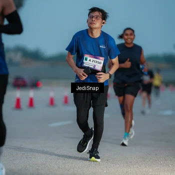 Runner Photo 7519752