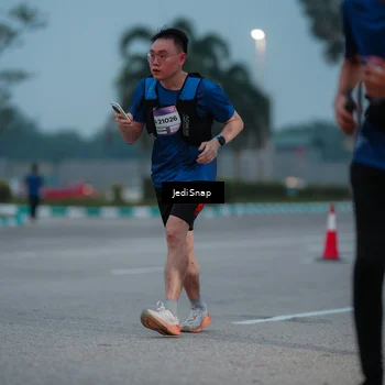 Runner Photo 7519759