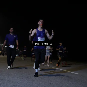 Runner Photo 7519796